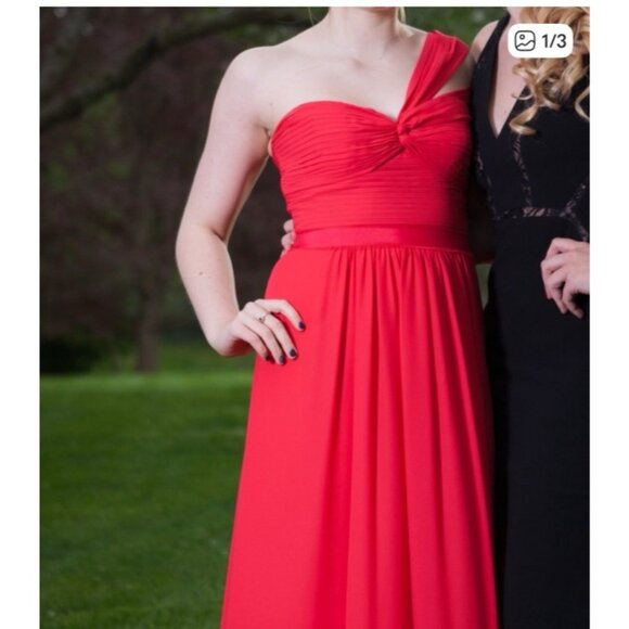 BCBGMaxAzria Red Formal Maxi Dress Sz 0 Ruffle Chiffon Holiday Event Prom Party - Picture 2 of 11